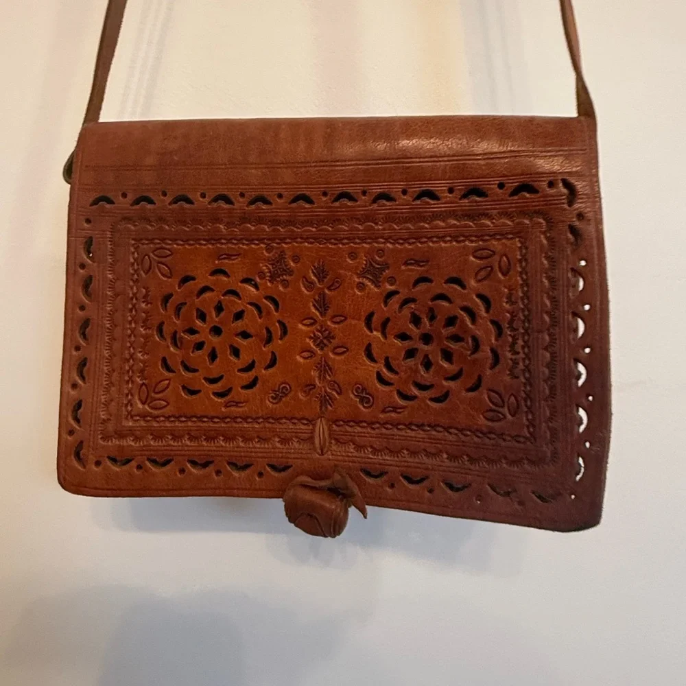 Embossed Leather Crossbody Bag - Picture 7 of 8